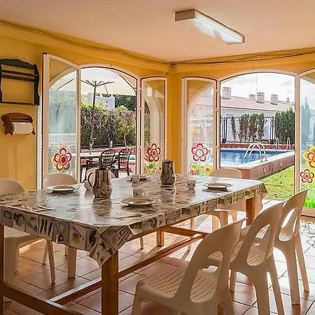 Chilches Sleeps 8 Pool Wifi Σπίτι διακοπών